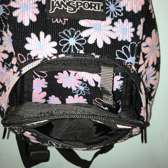Kids/Small jansport backpack - Picture 2 of 4